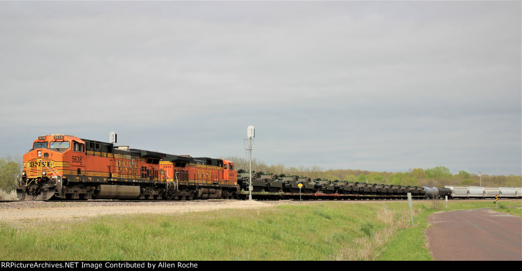 BNSF 5638